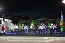 При организации Фонда Гейдара Алиева в Каннах начались Дни азербайджанской культуры (ФОТО)