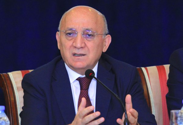 Мубариз Гурбанлы о закрытии Бакинского исламского университета