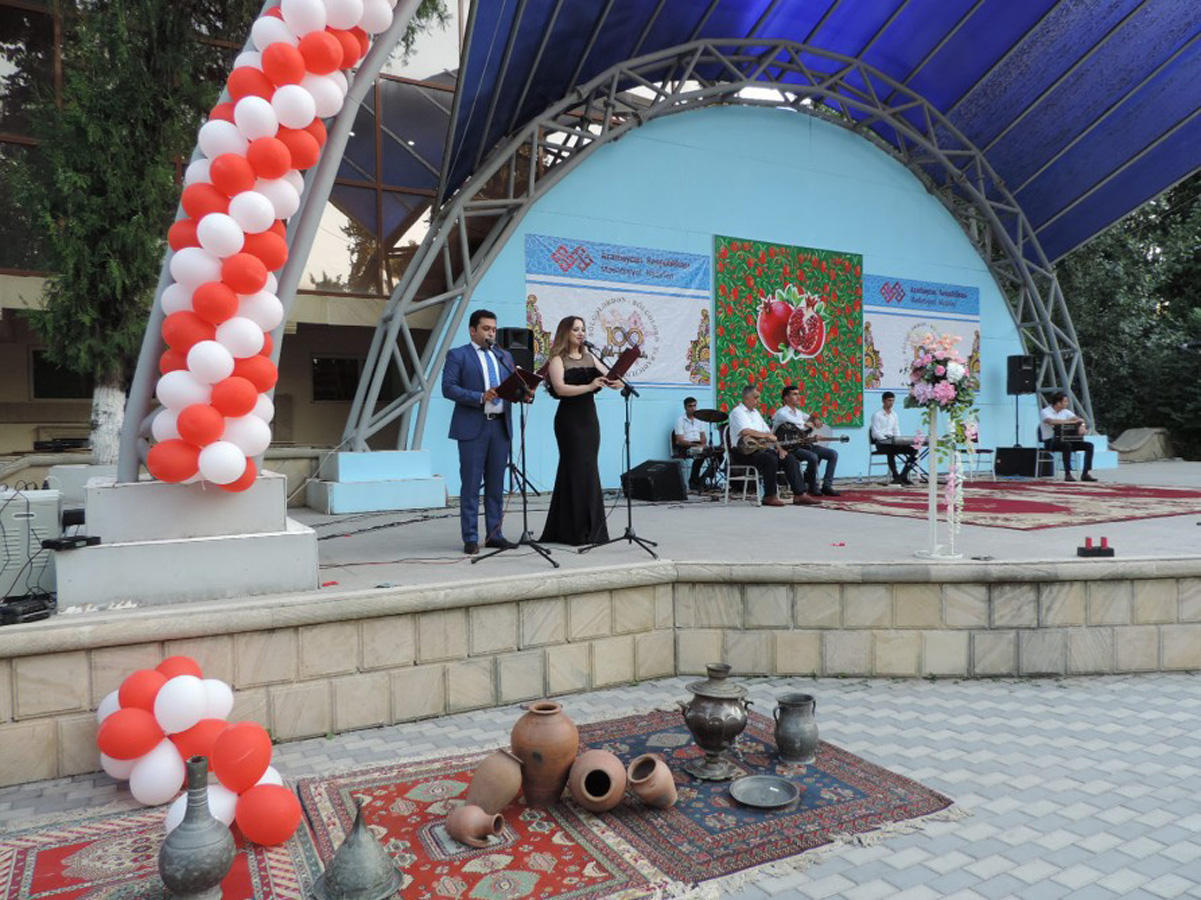 Путешествие в гранатовую столицу Азербайджана (ФОТО)