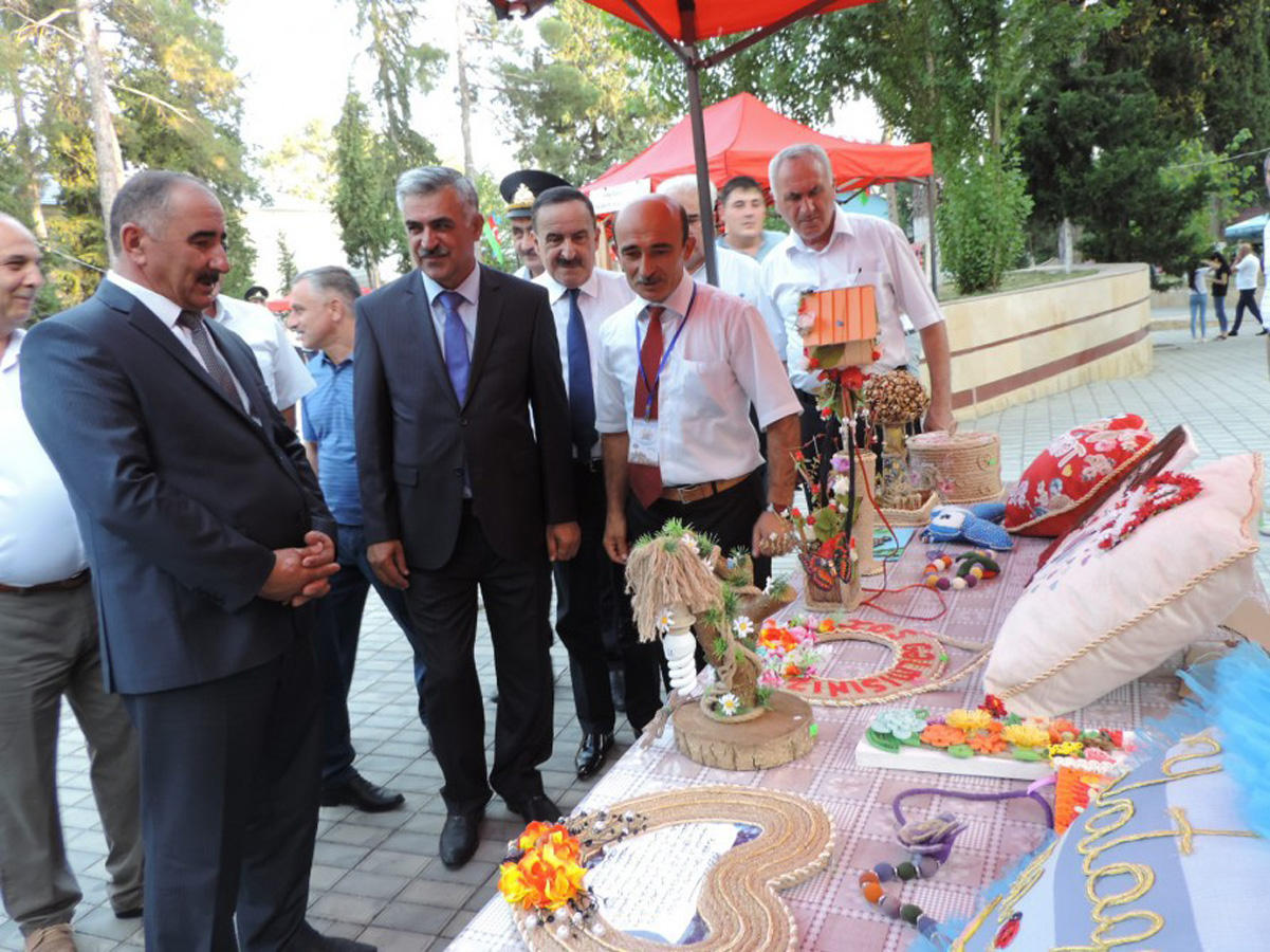 Путешествие в гранатовую столицу Азербайджана (ФОТО)