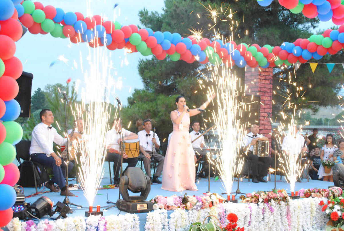 В Мингячевире прошел творческий фестиваль "Из регионов в регионы" (ФОТО)