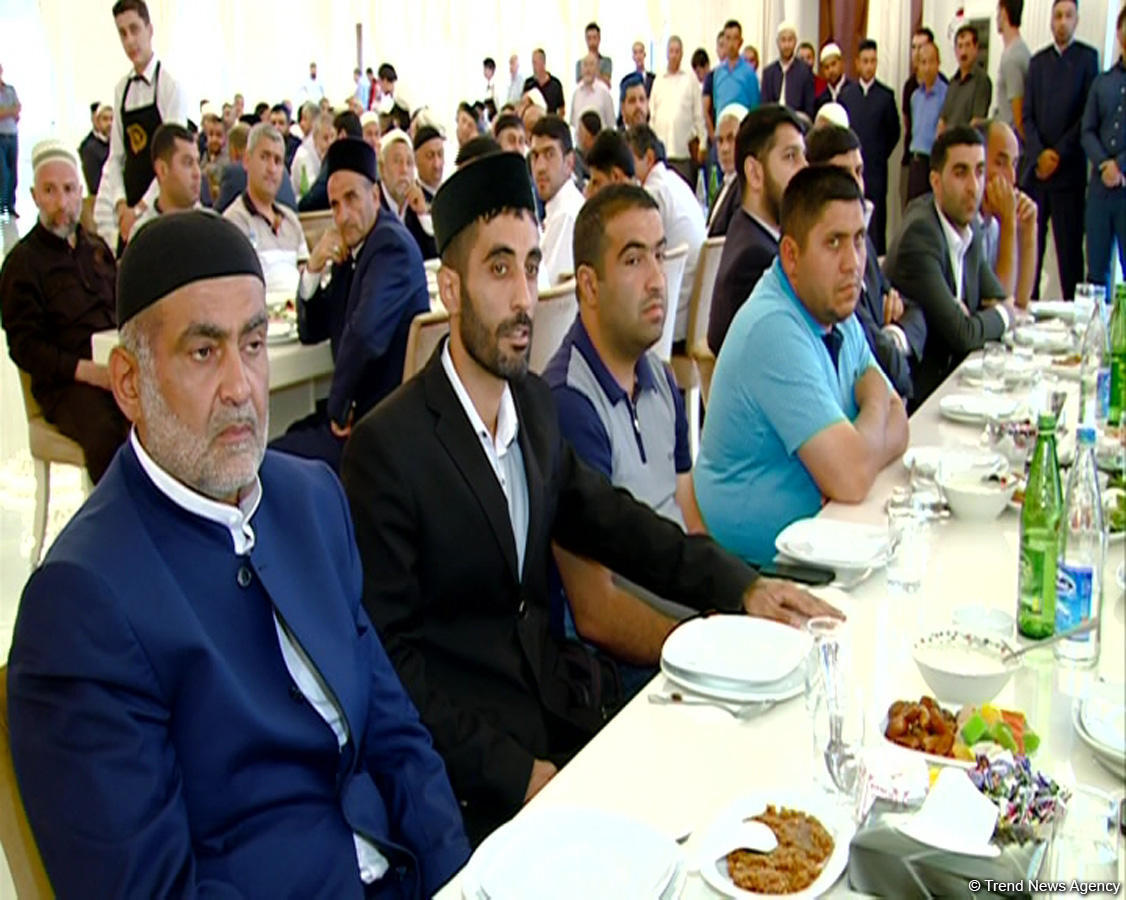 Цель кровавых терактов в Гяндже - создать напряженность в стране и породить страх в обществе (ФОТО)