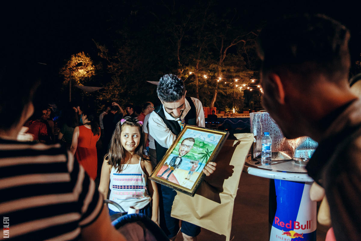 У азербайджанских актеров под открытым небом произошло лунное затмение (ФОТО)