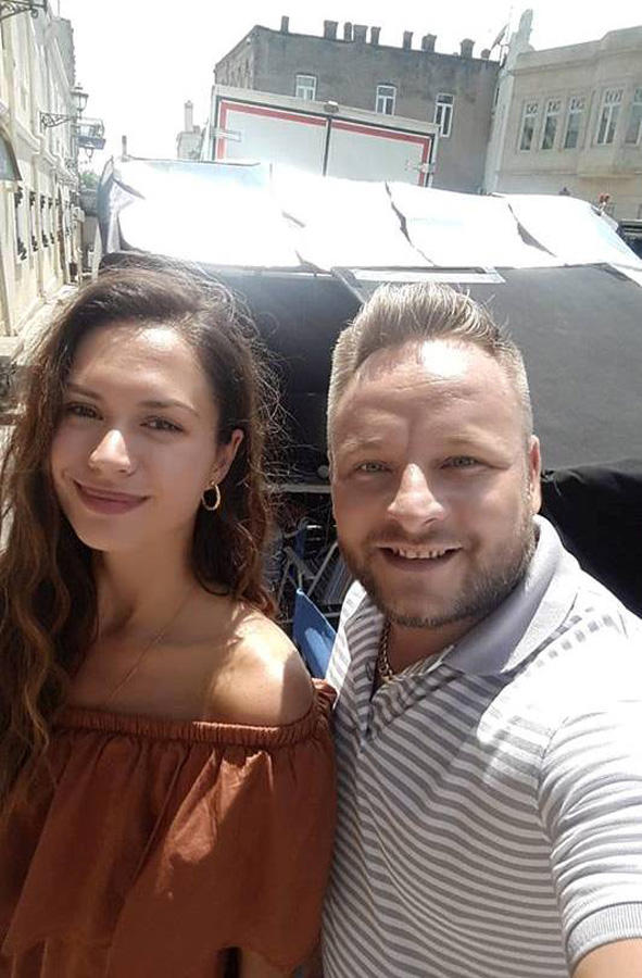 В Баку разбили тарелку и начали съемки романтической комедии "Однажды на жаре"  (ВИДЕО, ФОТО)