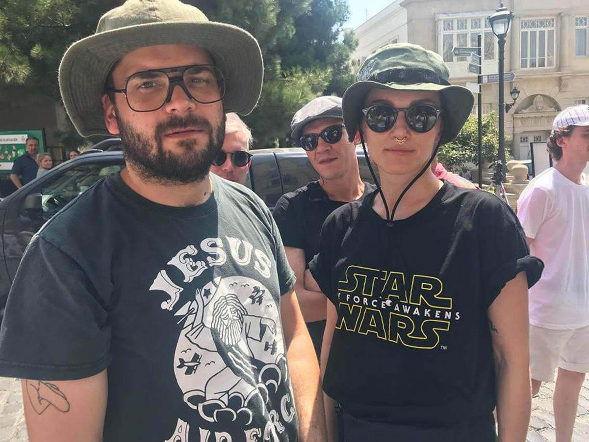 В Баку разбили тарелку и начали съемки романтической комедии "Однажды на жаре"  (ВИДЕО, ФОТО)