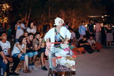 У азербайджанских актеров под открытым небом произошло лунное затмение (ФОТО)