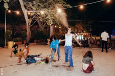 У азербайджанских актеров под открытым небом произошло лунное затмение (ФОТО)