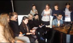 Польская молодежь поет на азербайджанском "Бакылы баласыйам" (ВИДЕО, ФОТО)