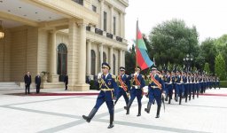 В Баку состоялась церемония официальной встречи Президента Италии (ФОТО)