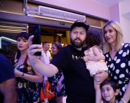 Приключения азербайджанцев и русских на берегу Каспия (ВИДЕО, ФОТО)