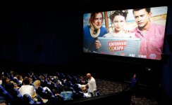 Приключения азербайджанцев и русских на берегу Каспия (ВИДЕО, ФОТО)