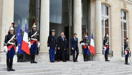 Президент Ильхам Алиев: Азербайджан надеется, что Президент Франции лично примет активное участие в решении нагорно-карабахского конфликта (ФОТО)