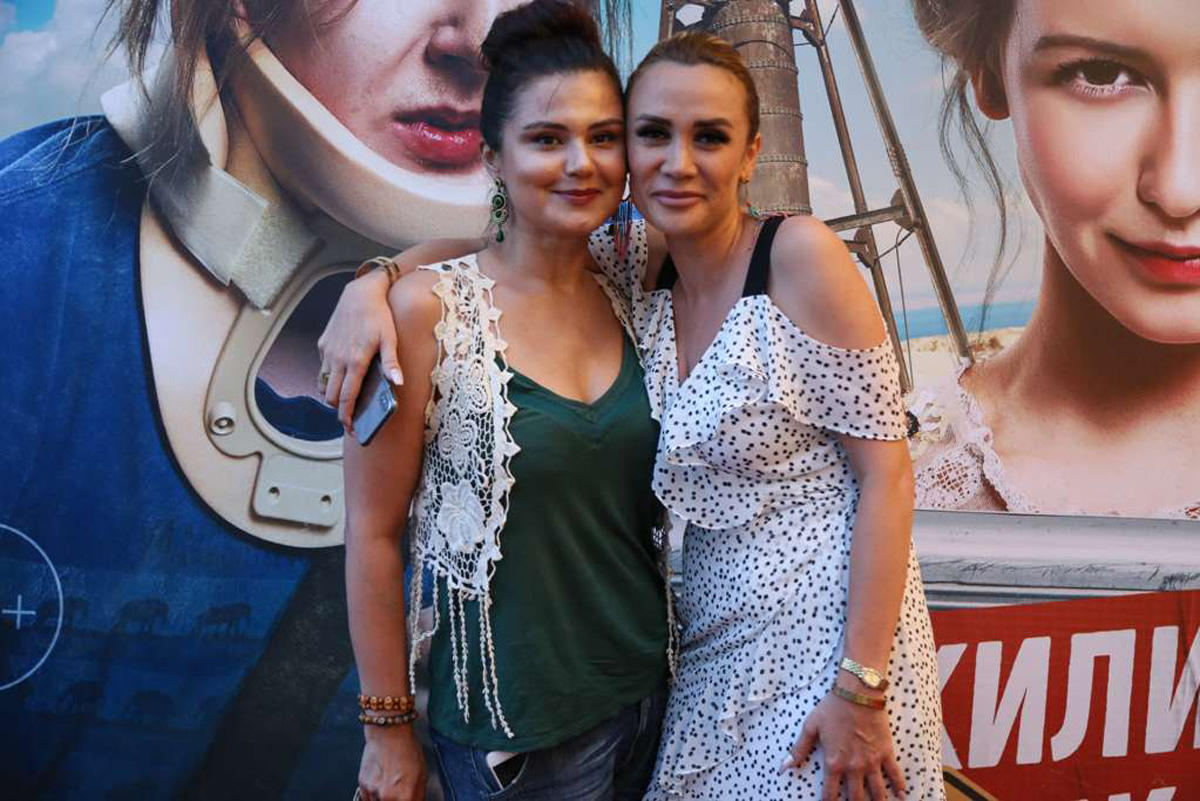 Приключения азербайджанцев и русских на берегу Каспия (ВИДЕО, ФОТО)