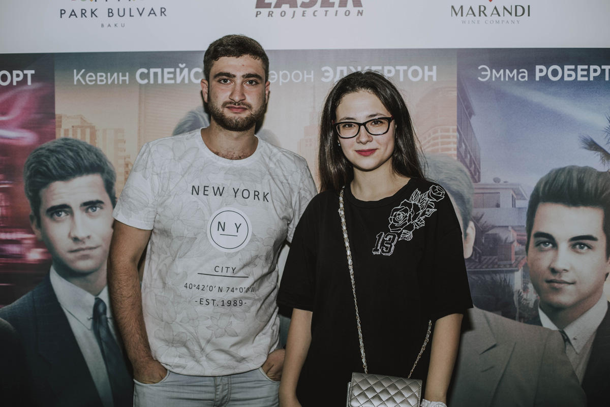 Выпускники Гарварда показали в Баку как заработать миллиард (ФОТО)