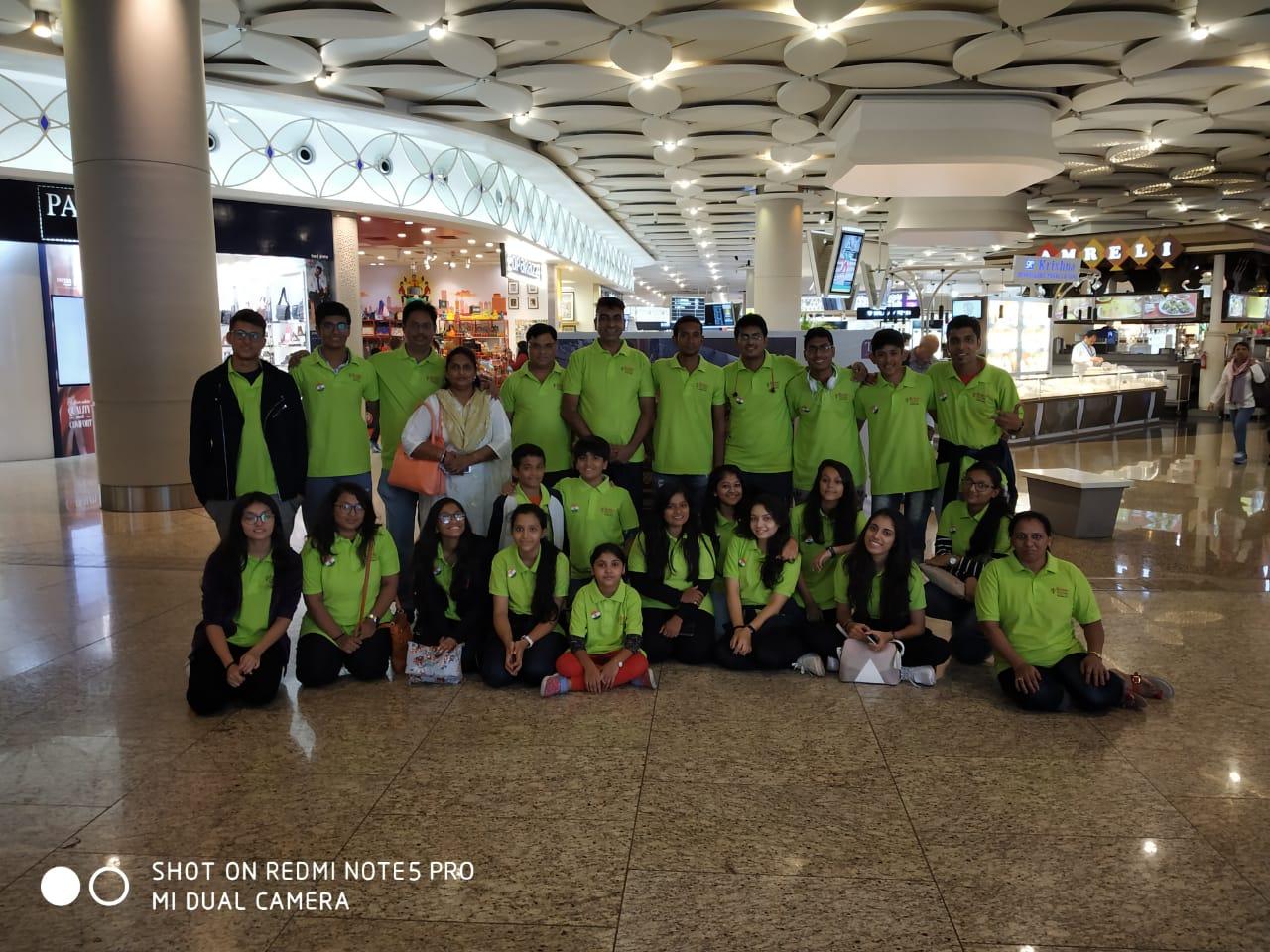 В Баку открылся Международный фестиваль фольклорного танца (ФОТО)