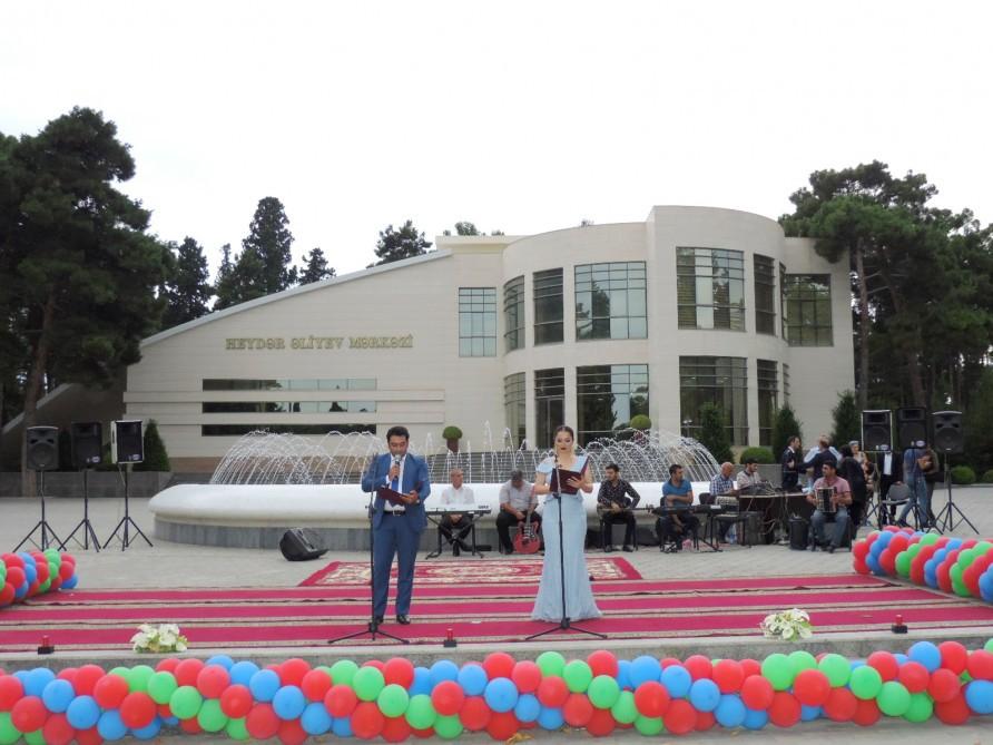 В курортном Нафталане прошел творческий фестиваль "Из регионов в регионы" (ФОТО)