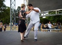 Романтическое аргентинское танго в вечернем Баку (ФОТО)