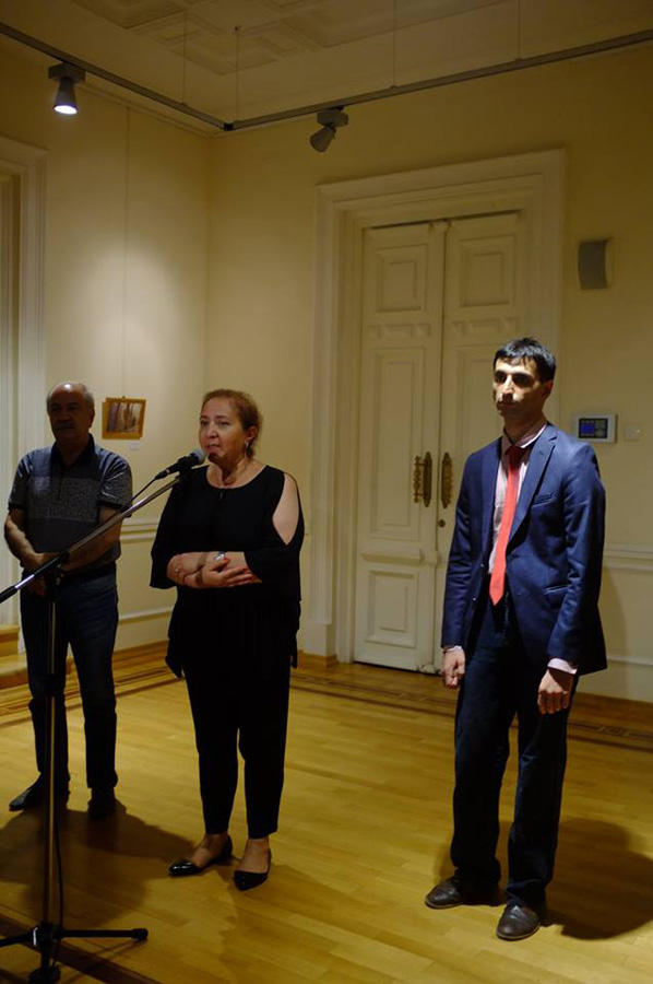 В Баку показали наследие и современность в искусстве миниатюры (ФОТО)