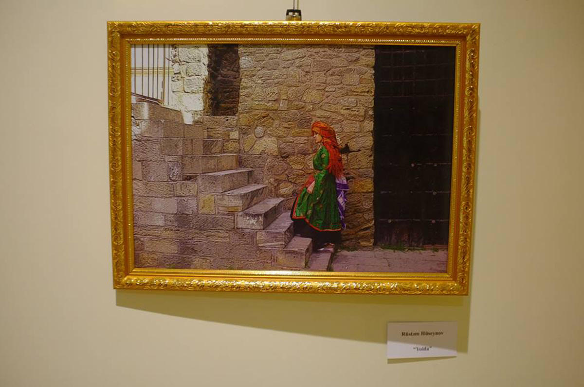 В Баку показали наследие и современность в искусстве миниатюры (ФОТО)