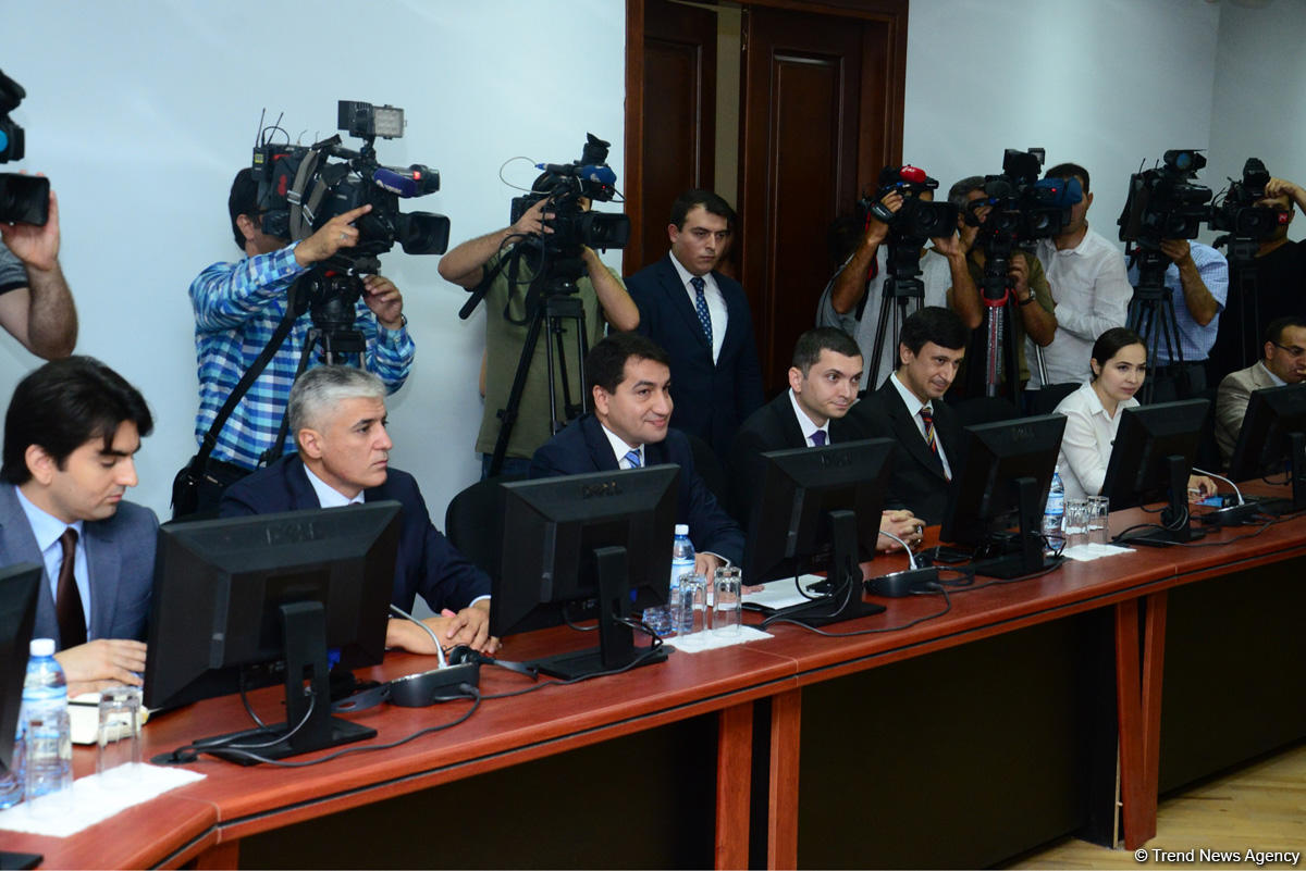 В Баку прошли консультации между МИД Азербайджана и России (ФОТО)
