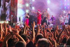 ЖАРА 2018 – эйфория от "Ленинград", фанат прорвался к Jah Khalib, сын Майкла Джексона (ВИДЕО, ФОТО)