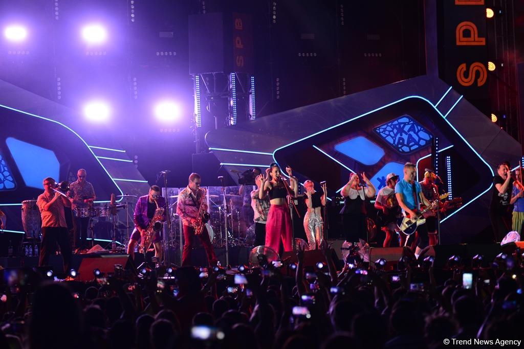 ЖАРА 2018 – эйфория от "Ленинград", фанат прорвался к Jah Khalib, сын Майкла Джексона (ВИДЕО, ФОТО)