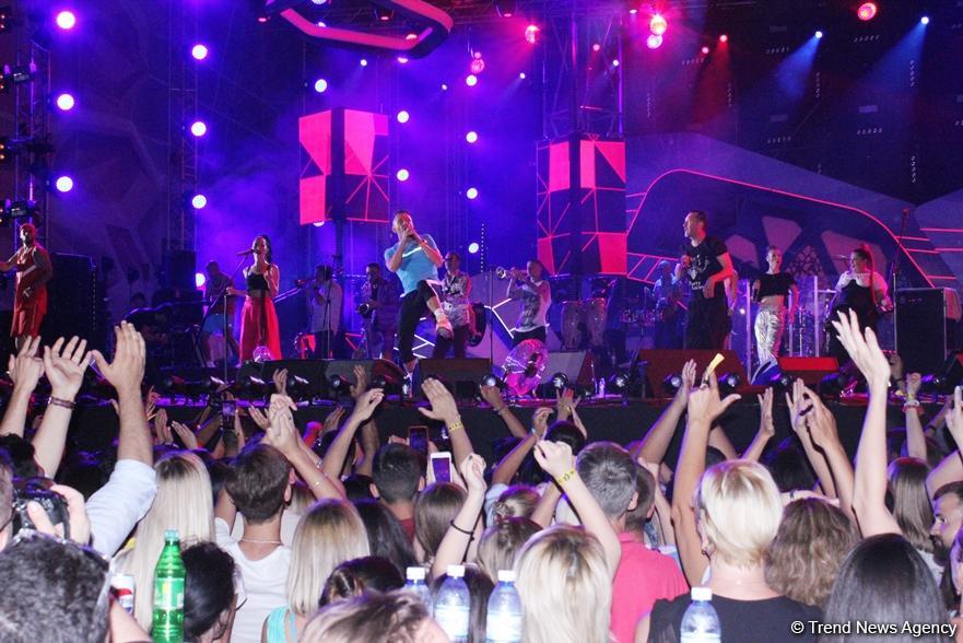 ЖАРА 2018 – эйфория от "Ленинград", фанат прорвался к Jah Khalib, сын Майкла Джексона (ВИДЕО, ФОТО)