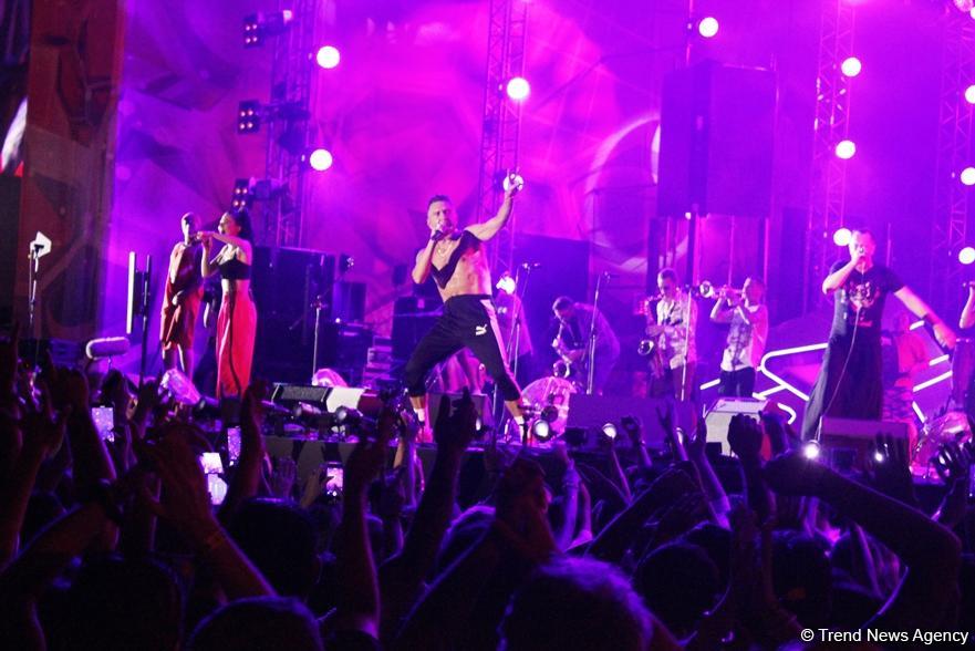 ЖАРА 2018 – эйфория от "Ленинград", фанат прорвался к Jah Khalib, сын Майкла Джексона (ВИДЕО, ФОТО)