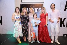 В Баку показали тренды летней детской моды (ФОТО)