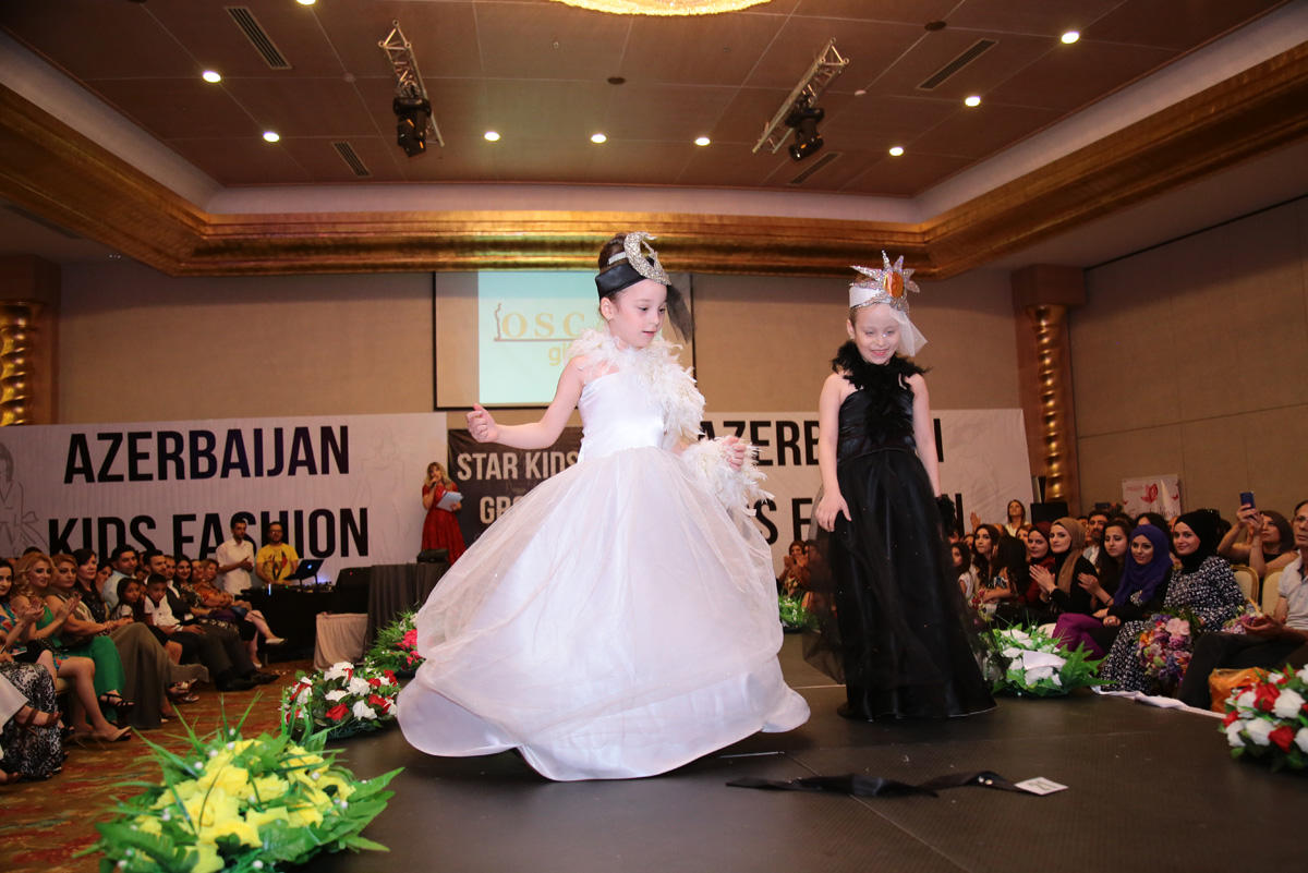 В Баку показали тренды летней детской моды (ФОТО)