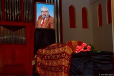 В Баку простились с Хайямом Мирзазаде: его музыка звучит и будет звучать (ФОТО)