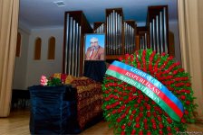 В Баку простились с Хайямом Мирзазаде: его музыка звучит и будет звучать (ФОТО)