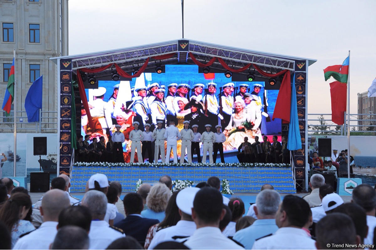 В Азербайджане прошла церемония открытия международного конкурса "Кубок моря-2018" (ФОТО)