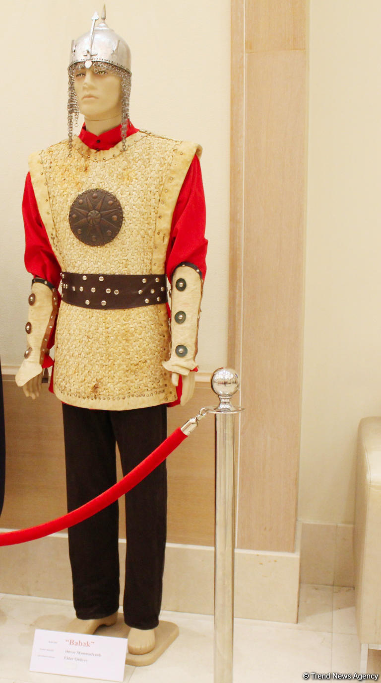 Костюмы из популярных азербайджанских кинофильмов (ФОТО)