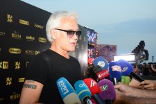 Александр Маршал выступил в Баку с имплантом в позвоночнике (ВИДЕО, ФОТО)