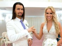 Денис Клявер с супругой Ириной отметили в Баку жестяную свадьбу (ВИДЕО, ФОТО)