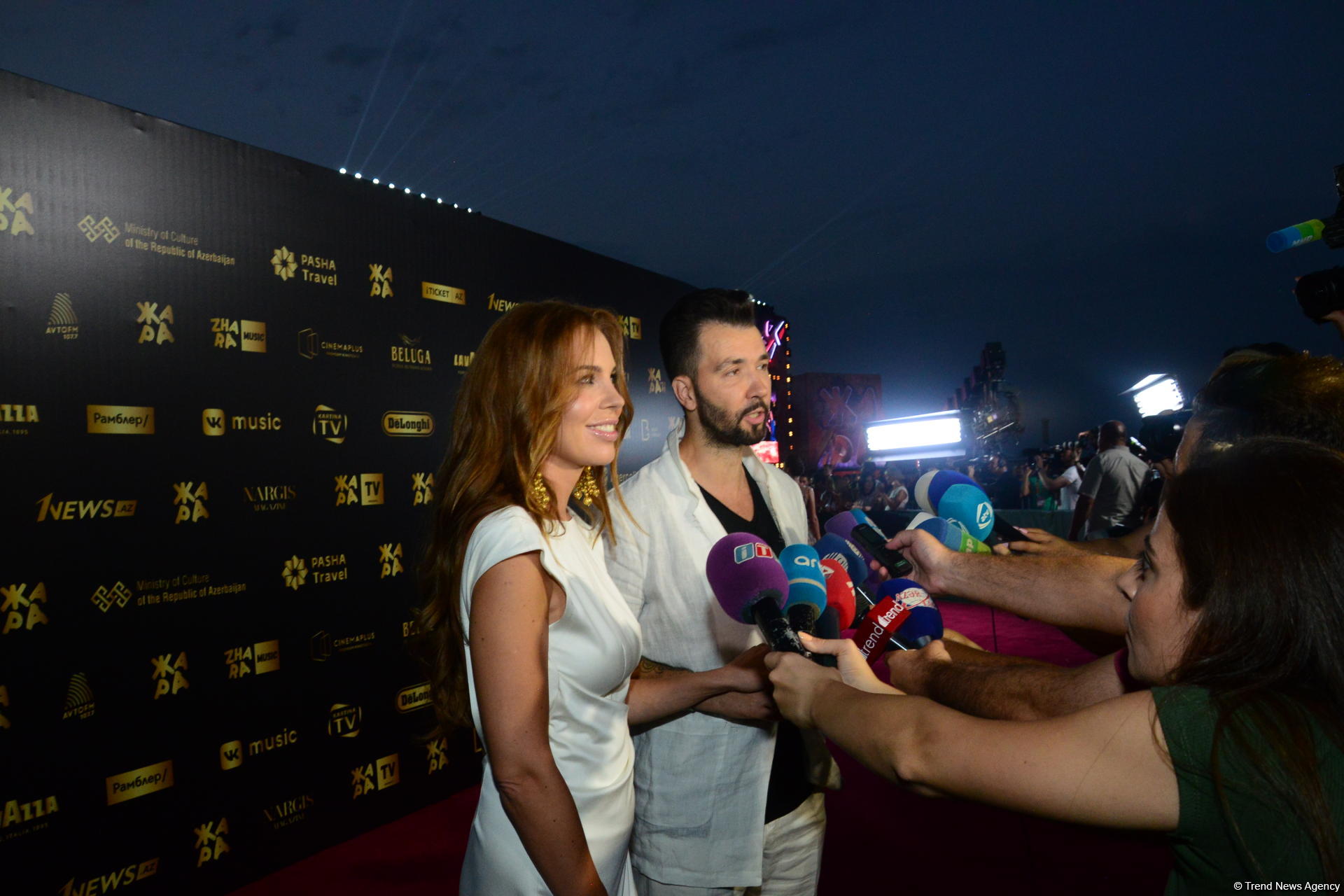 Денис Клявер с супругой Ириной отметили в Баку жестяную свадьбу (ВИДЕО, ФОТО)