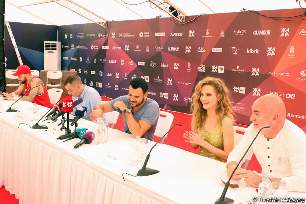 Горячее желание Глюкозы вернуться в Баку (ВИДЕО, ФОТО)