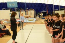 В Баку проходят тренерские курсы по аэробной гимнастике Академии FIG (ФОТО)