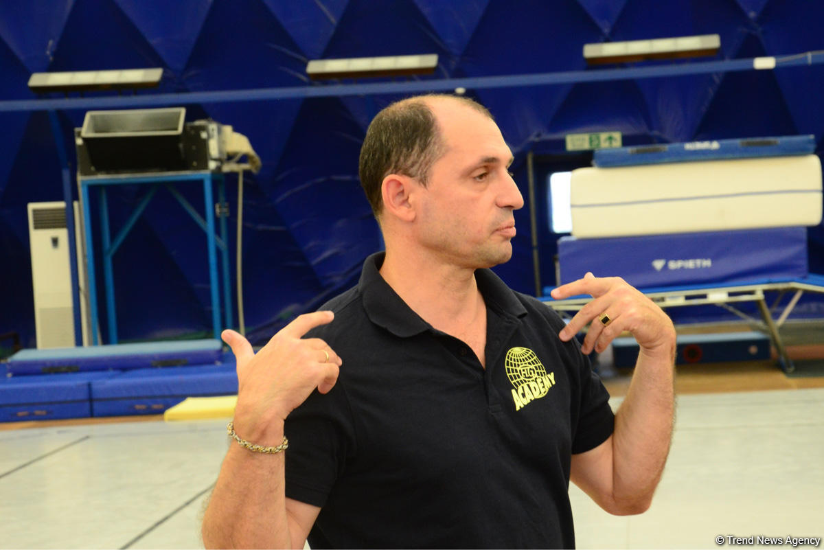 В Баку проходят тренерские курсы по аэробной гимнастике Академии FIG (ФОТО)