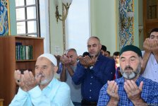 В связи с праздником Гурбан во всех мечетях Азербайджана совершен праздничный намаз (ФОТО)