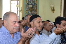 В связи с праздником Гурбан во всех мечетях Азербайджана совершен праздничный намаз (ФОТО)
