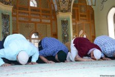 В связи с праздником Гурбан во всех мечетях Азербайджана совершен праздничный намаз (ФОТО)