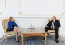 Президент Ильхам Алиев принял верительные грамоты послов ряда стран  (ФОТО) (версия 2)