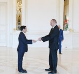 Президент Ильхам Алиев принял верительные грамоты послов ряда стран  (ФОТО)