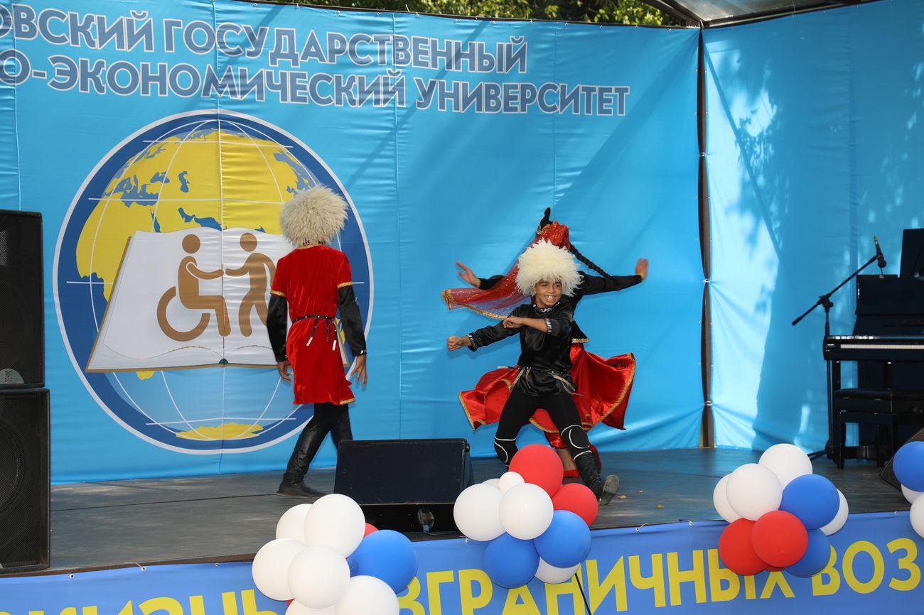 Мурад Садых удостоен диплома фестиваля "Жизнь безграничных возможностей" в Москве (ВИДЕО, ФОТО)