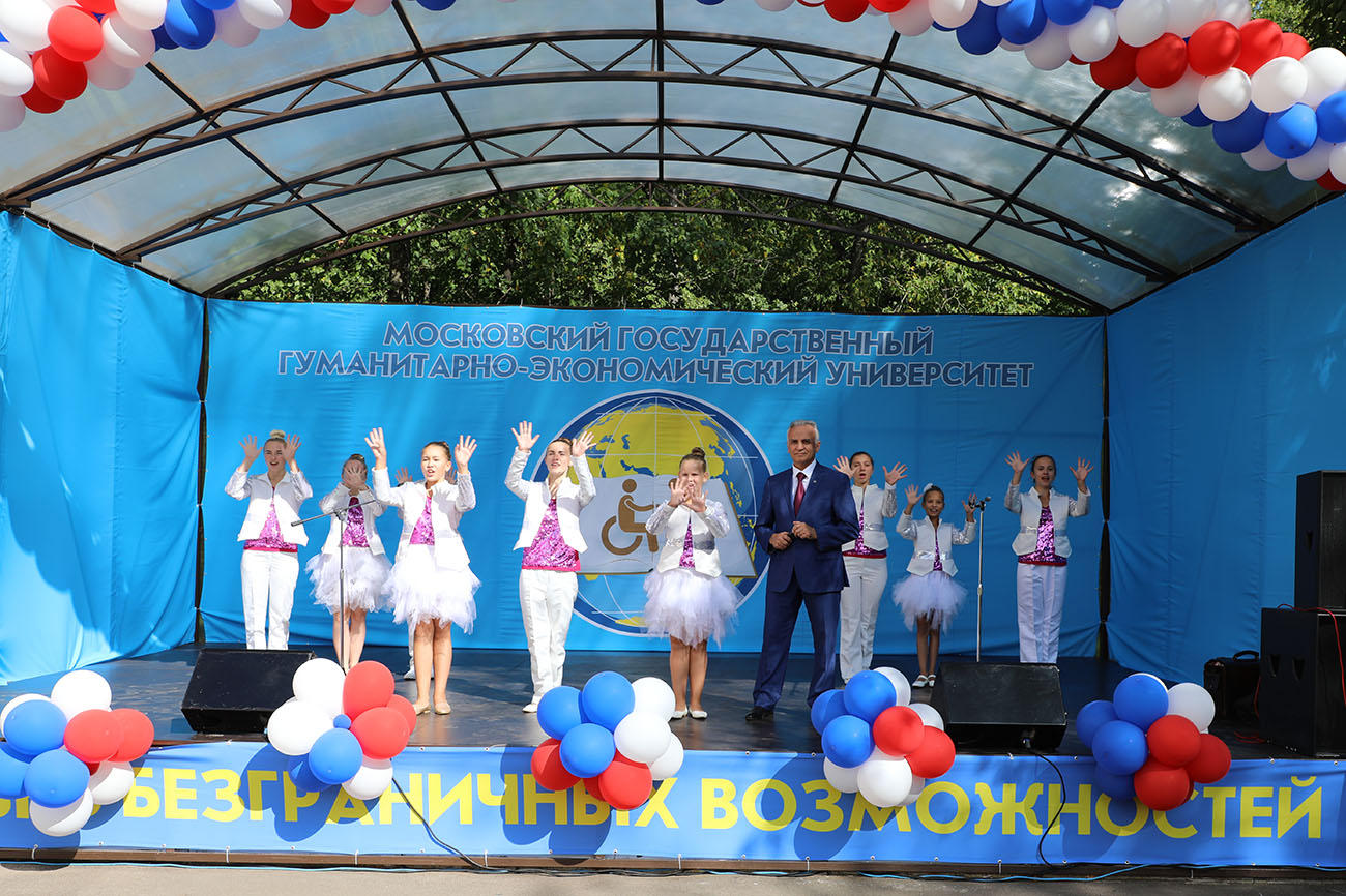 Мурад Садых удостоен диплома фестиваля "Жизнь безграничных возможностей" в Москве (ВИДЕО, ФОТО)