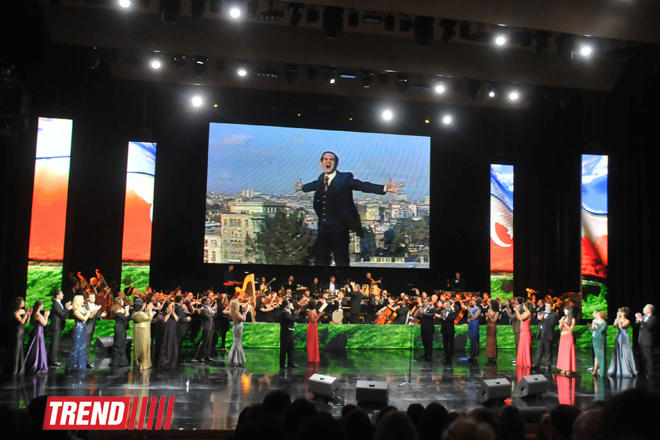 Иосиф Кобзон с любовью к Азербайджану! Прощальная "Песня о Баку" (ВИДЕО, ФОТО)