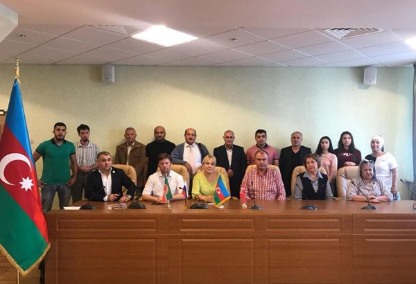 Азербайджанцы Татарстана и татары Азербайджана почтили память поэта Мусы Джалиля (ФОТО)