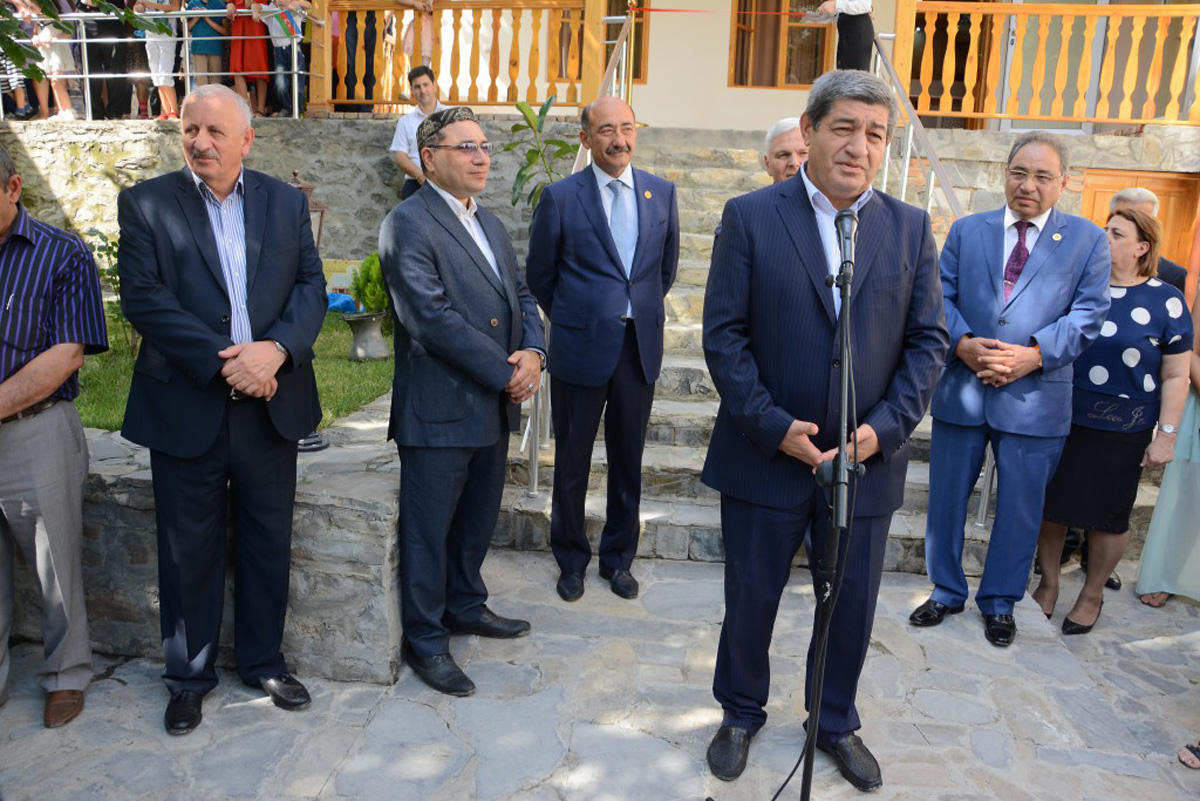 В Шеки состоялась торжественная церемония открытия Дома-музея Бахтияра Вахабзаде (ФОТО)